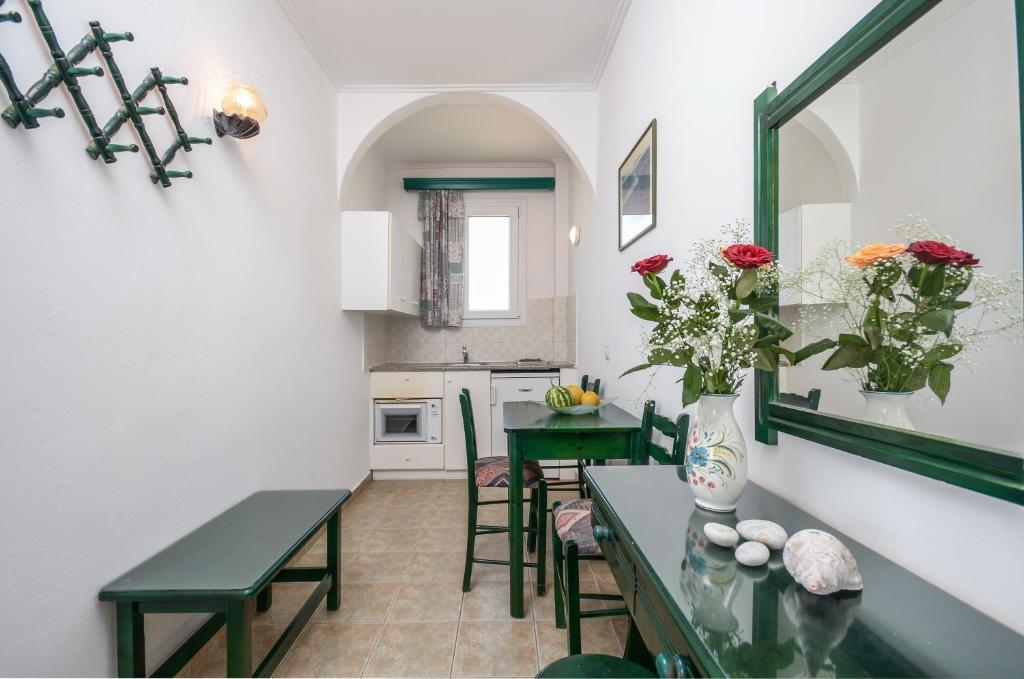 Polemis Studios & Apartments Agia Anna  部屋 写真